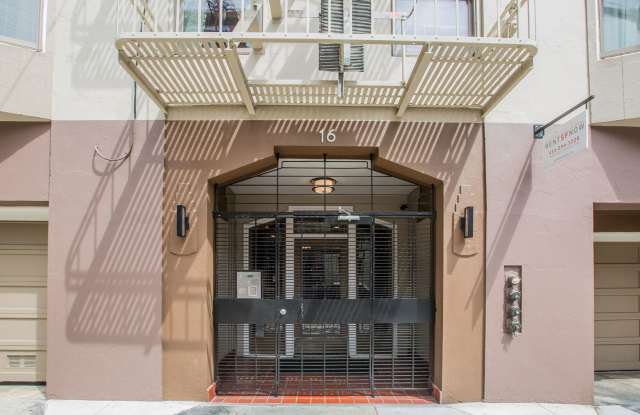 16 LAGUNA photos photos