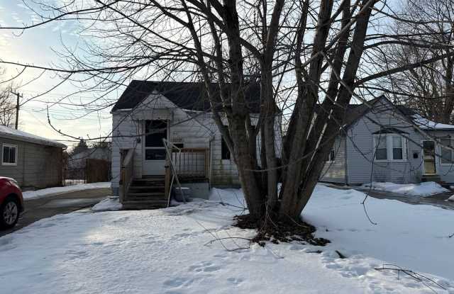 Charming 3BR House in Madison Heights photos photos