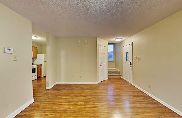5951 Redcliff South Lane Gallery 3