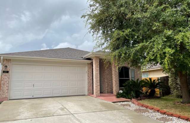 3/2/2 House in Dove Crossing / Community Pool, Park, & Playground / NBISD photos photos