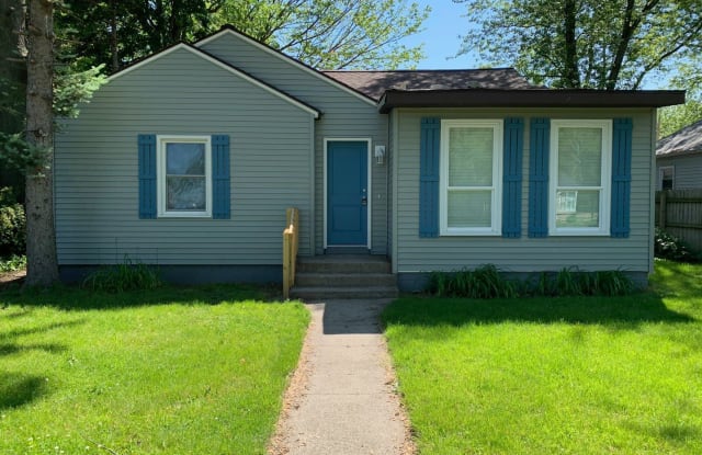 2832 Sheffield Street - 2832 Sheffield Street, Norton Shores, MI 49441