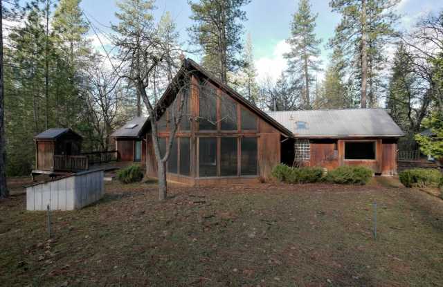 409 McCarthy Reservoir Rd. - 409 Mccarthy Reservoir Road, Rail Road Flat, CA 95245