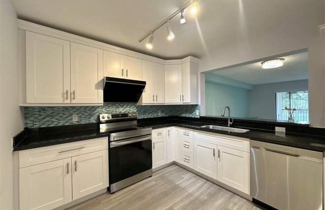 2029 Coral Ridge Dr photos photos