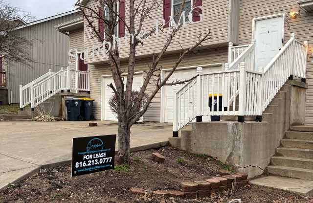 5621 North Northwood Terrace - 1 Gallery 3