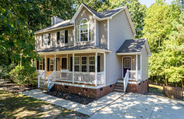 Three Bedroom Home! Gallery 1