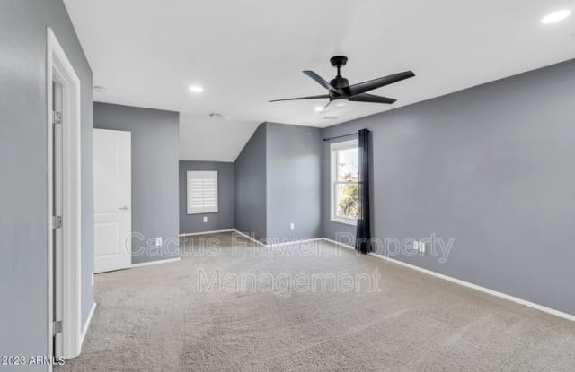 5625 S 21st Pl Gallery 2