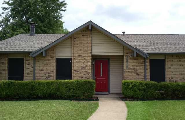 3612 Longcourt Cir Gallery 2