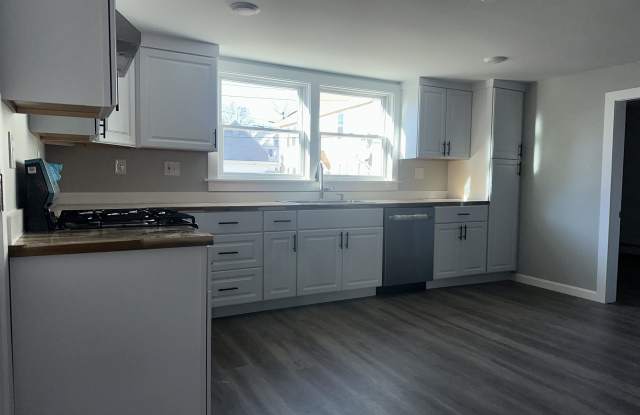 60 Whitney Street - 60 Whitney Street, Nashua, NH 03064