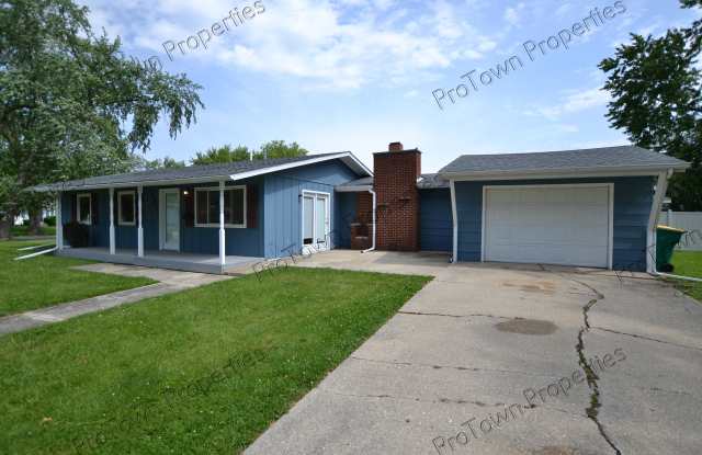 2315 Birchwood Ln photos photos