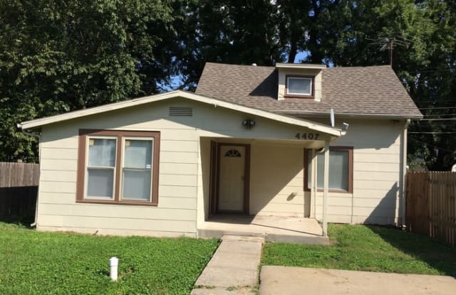 4407 Booth Street - 4407 Booth Street, Kansas City, KS 66103