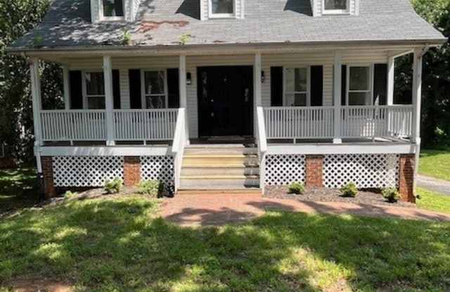 Two-Story Cape Cod- 3 Bed 2 Bath Greensboro Home photos photos