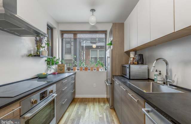 1306 N HOPE Street photos photos