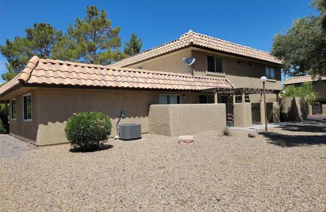 REALLY CUTE TOWNHOME LOCATED IN GREEN VALLEY AREA!! - 1803 Plum Court, Henderson, NV 89014