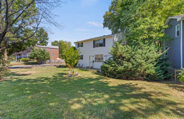 348 Woodlawn Terrace Gallery 2