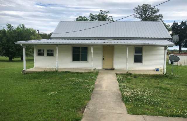 2 Bedroom 1 Bath Home located in Greeneville, TN - 7200 Horton Highway, Baileyton, TN 37745
