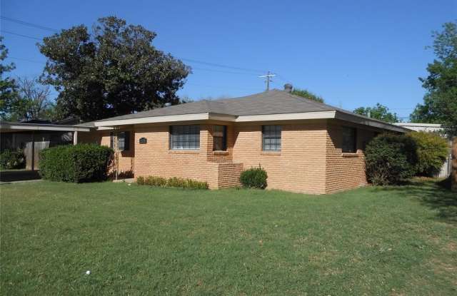 2125 Barrow Street - 2125 Barrow Street, Abilene, TX 79605