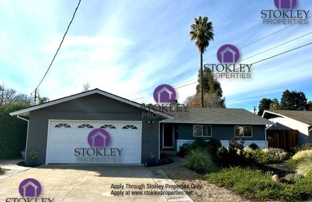 1393 Schiller Court Gallery 2