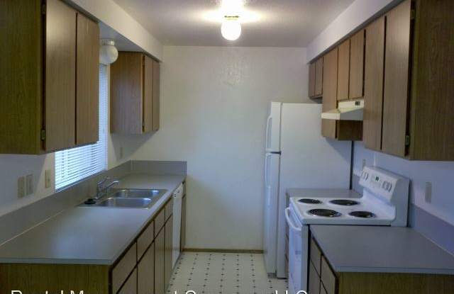 7525 67th Avenue NE #A Gallery 4
