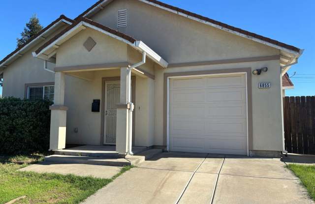 Cozy 2 Bed, 2 Bath Home - 6855 Carnation Avenue, Sacramento, CA 95822