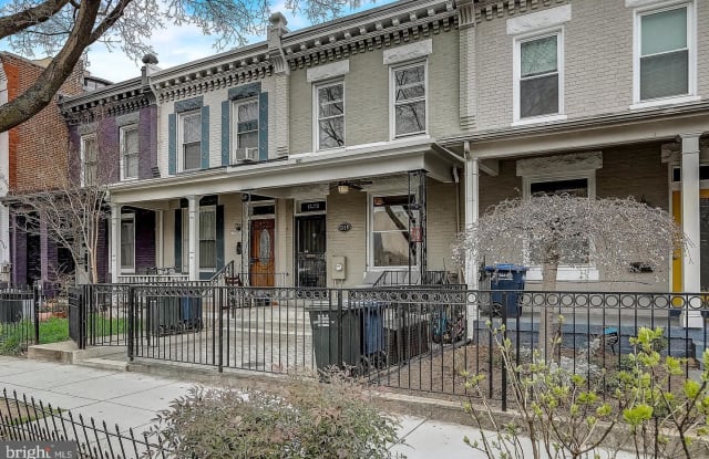 1329 V STREET NW - 1329 V Street Northwest, Washington, DC 20009