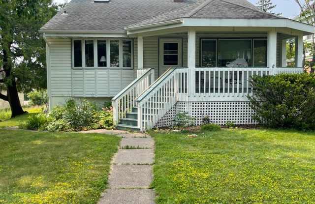 AVAILABLE AUGUST 18TH - Gorgeous 3 Bed 2 bath Home! photos photos