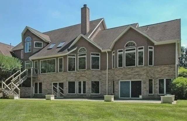 1504 marshland Way unit: Basment photos photos