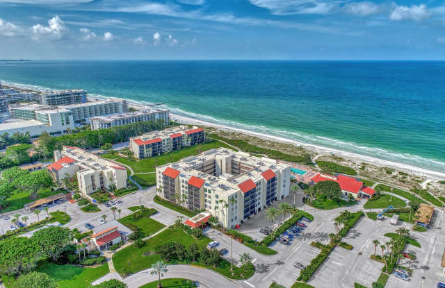 AVAILABLE NOW -  RESORT STYLE, 2BR/2B CONDO LOCATED IN THE  SEAPLACE COMMUNITY ON LONGBOAT KEY. Gallery 4