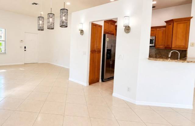 908 Tanglewood Circle Gallery 4