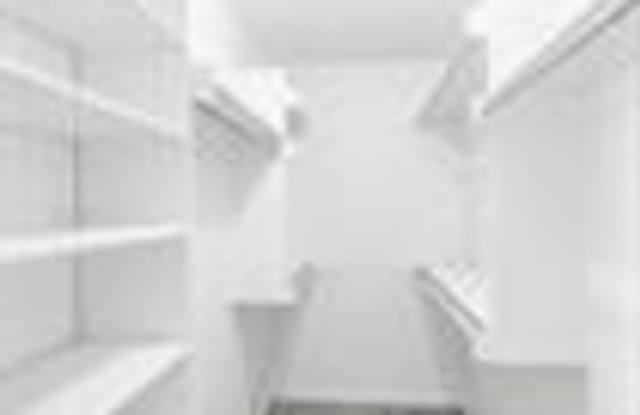 8900 N Shannon Avenue Gallery 4