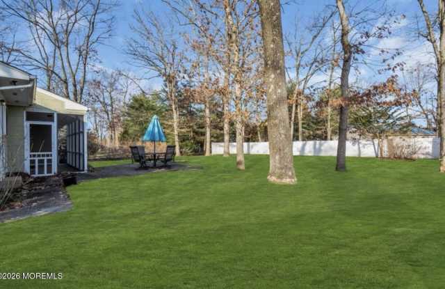 1409 Wallach Drive Gallery 3