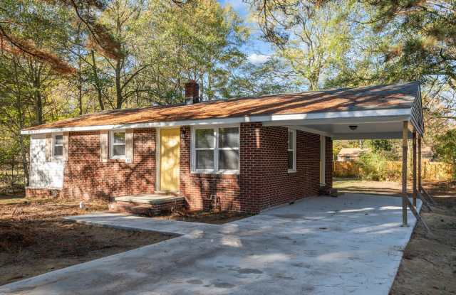 Small 3 Bedroom Ranch photos photos