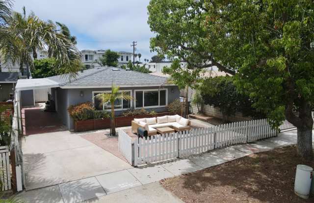 Classic Carlsbad Beach Bungalow photos photos Classic Carlsbad Beach Bungalow photos photos