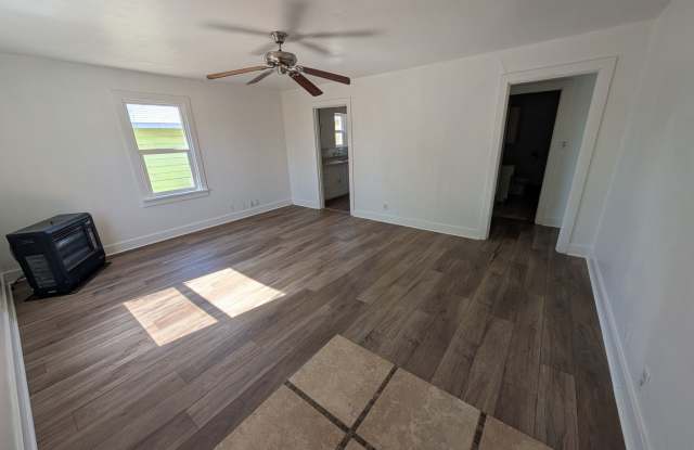 3 Bedroom 1 bath house Gallery 3