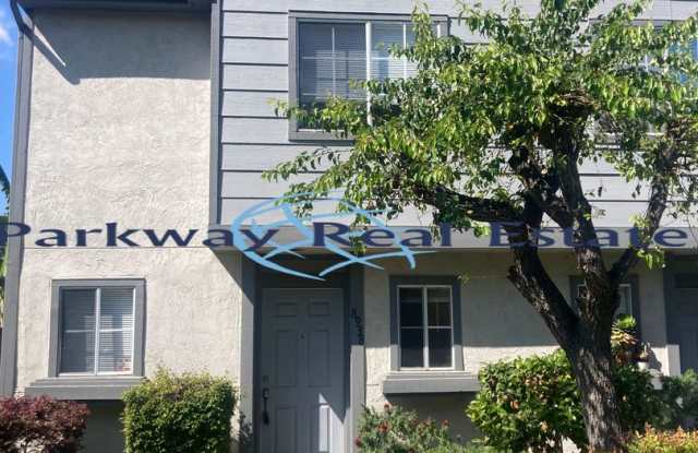 2 Bedroom Townhome photos photos