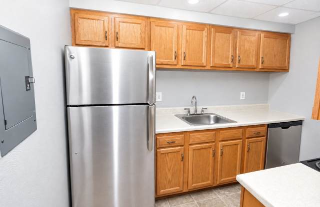 3910 OLD WILLIAM PENN HIGHWAYAPT 111 Gallery 4
