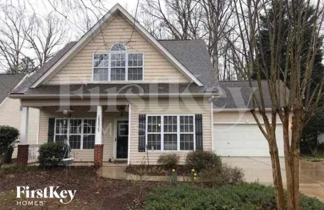 15824 Robins Way photos photos