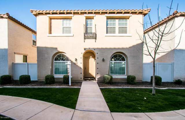 965 South Wallrade Lane - 965 South Wallrade Lane, Gilbert, AZ 85296 965 South Wallrade Lane - 965 South Wallrade Lane, Gilbert, AZ 85296