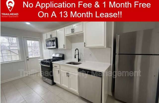304 E Gregory - 304 East Gregory Boulevard, Kansas City, MO 64114