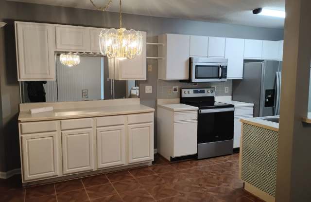 SOUTH BAY LAKES IV photos photos SOUTH BAY LAKES IV photos photos