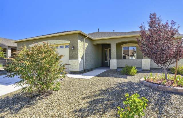 Beautiful 3-Bedroom Home in Granville with Mountain Views & Oversized Garage! Gallery 4