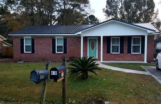 418 Madeline Dr - 418 Madeline Drive, Goose Creek, SC 29445