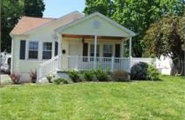 3309 Godfrey St - 3309 Godfrey Street Northeast, Knoxville, TN 37917