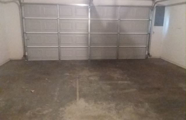 111 O'Brien Ct Gallery 4