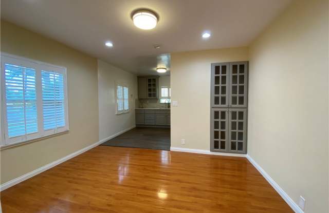 9038 Southview Road Gallery 2