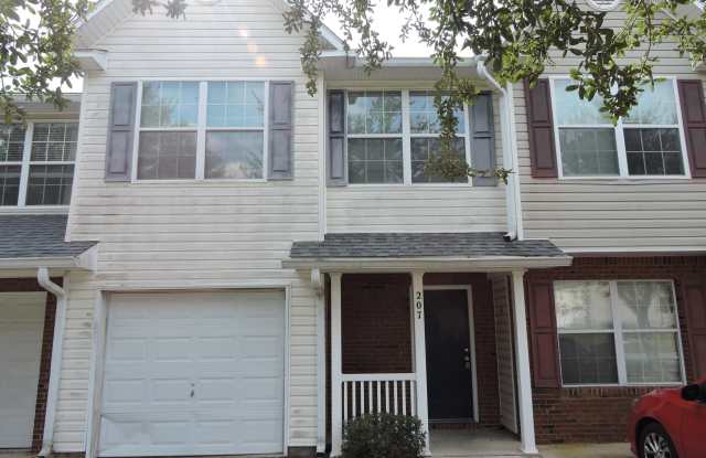 207 Swaying Pine Court photos photos