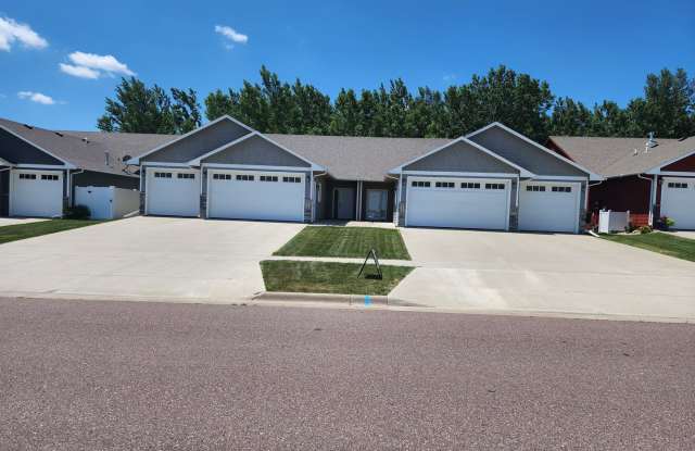 Three bedroom two bathroom Twin home w/ triple garage photos photos Three bedroom two bathroom Twin home w/ triple garage photos photos