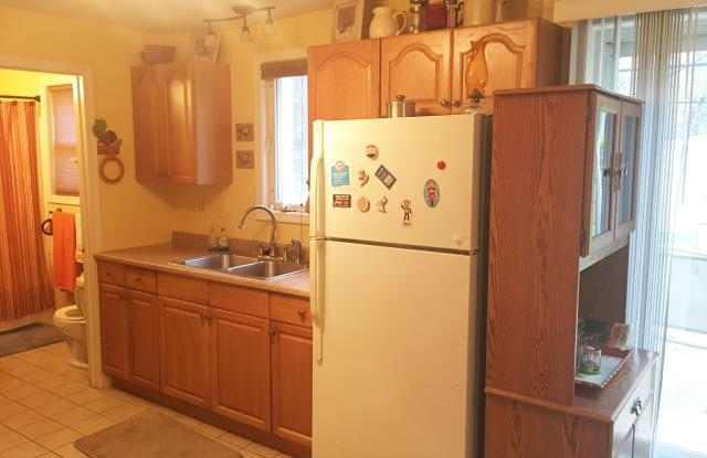 19720 Sharon Ct Gallery 2