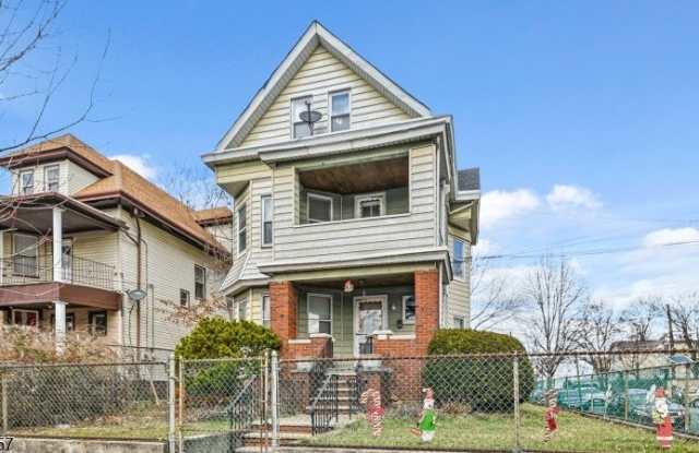 129 17Th Ave photos photos