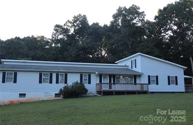 1869 Wooten Street - 1869 Wooten Street, Catawba County, NC 28609