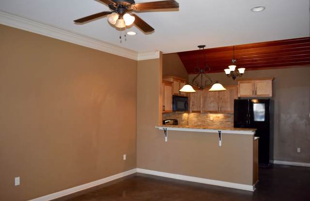 3 BDRM TOWNHOUSE IN BROUSSARD Gallery 4